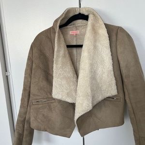 Faux shearling short jacket beige Medium